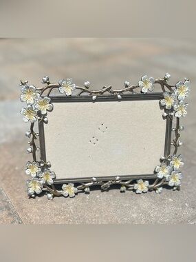 Cherry Blossom Metal Photo Frame 4x6 Black Silver Floral Sakura Branch ELSA L